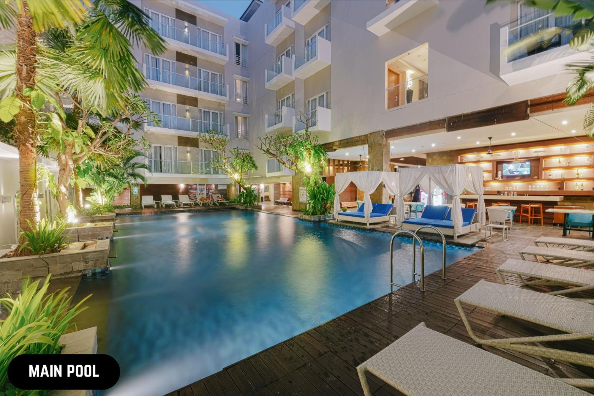 Grand Ixora Kuta Resort Extérieur photo