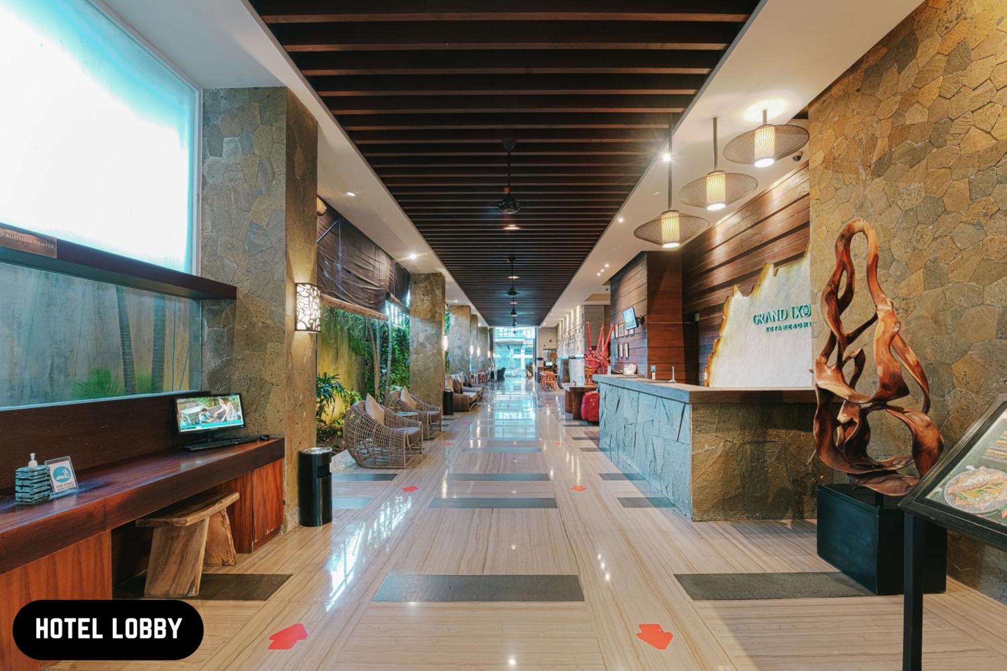 Grand Ixora Kuta Resort Extérieur photo